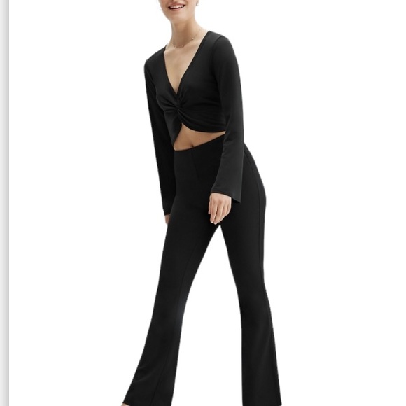 Fabletics 24-7 Kick Flare Pants XS Short NWT - Picture 15 of 15